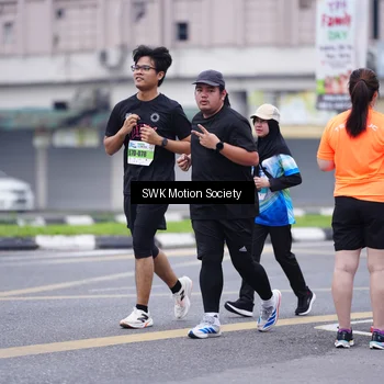Runner Photo 7217551