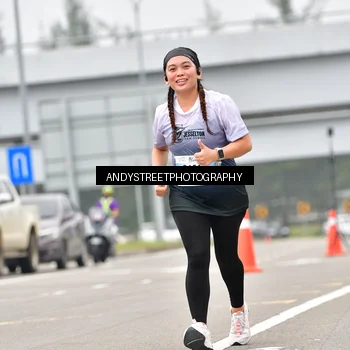Runner Photo 7217600