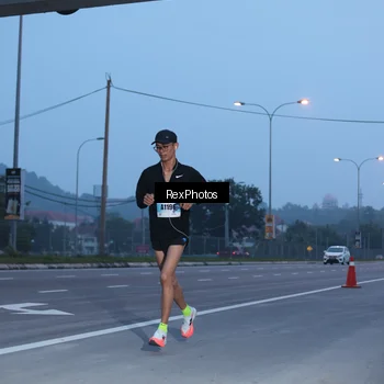 Runner Photo 7217624