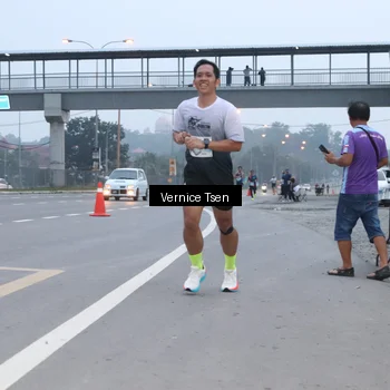 Runner Photo 7217643