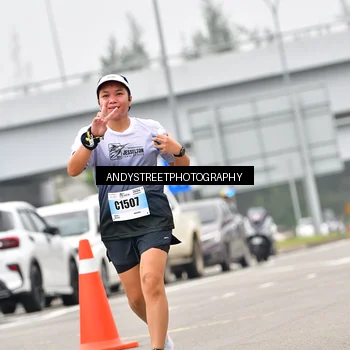 Runner Photo 7217774