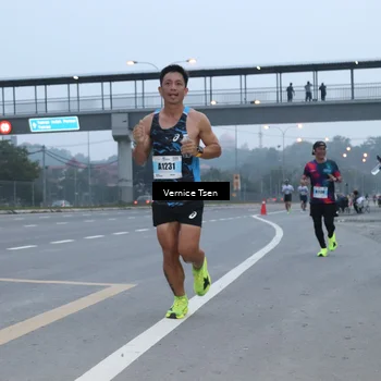 Runner Photo 7217869
