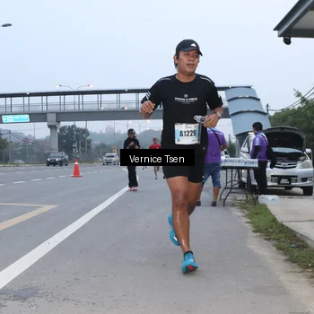 Runner Photo 7218189