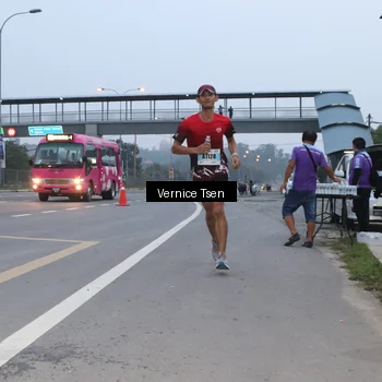 Runner Photo 7218312