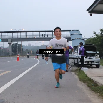 Runner Photo 7218342