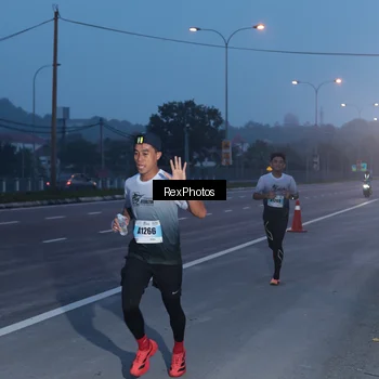 Runner Photo 7218343