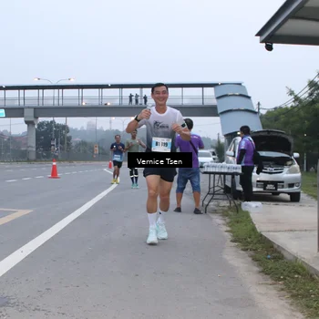 Runner Photo 7218389