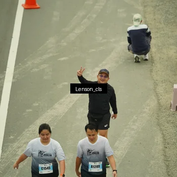 Runner Photo 7218440