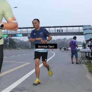 Runner Photo 7218491