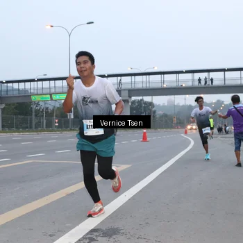 Runner Photo 7218513