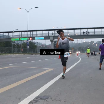 Runner Photo 7218560