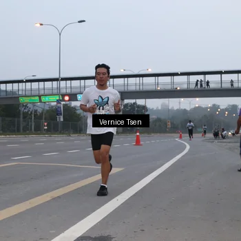 Runner Photo 7218685