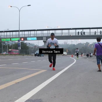 Runner Photo 7218816