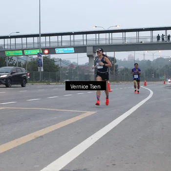 Runner Photo 7218887