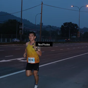 Runner Photo 7218896
