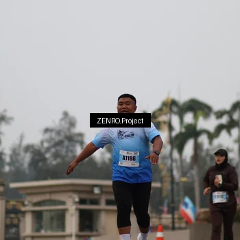Runner Photo 7219046
