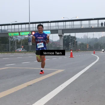 Runner Photo 7219054