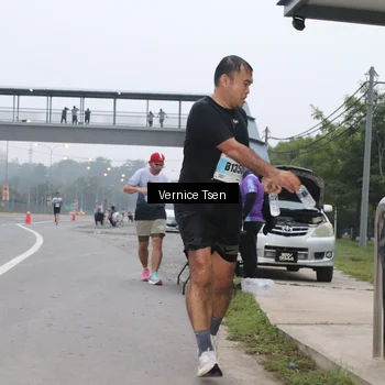 Runner Photo 7219454