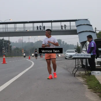 Runner Photo 7219638