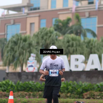 Runner Photo 7219694
