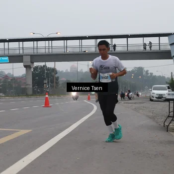 Runner Photo 7219874
