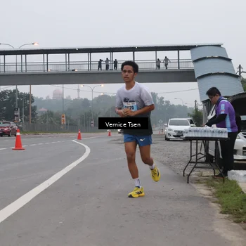 Runner Photo 7219914