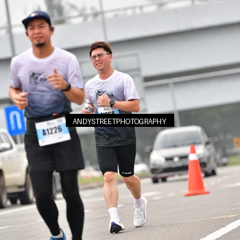 Runner Photo 7220023