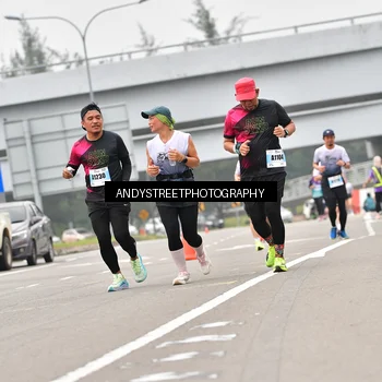Runner Photo 7220200