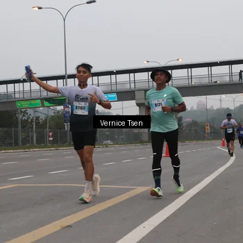 Runner Photo 7220257