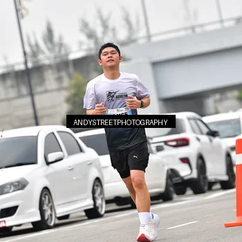 Runner Photo 7220700