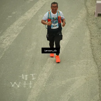 Runner Photo 7220702