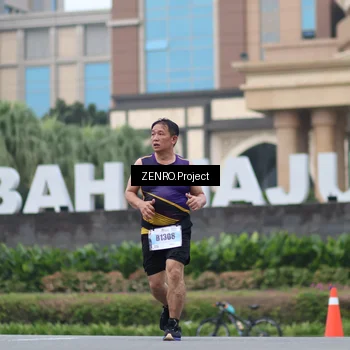 Runner Photo 7220896