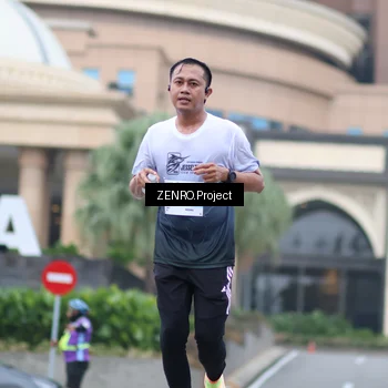 Runner Photo 7221076