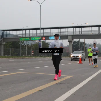 Runner Photo 7221110