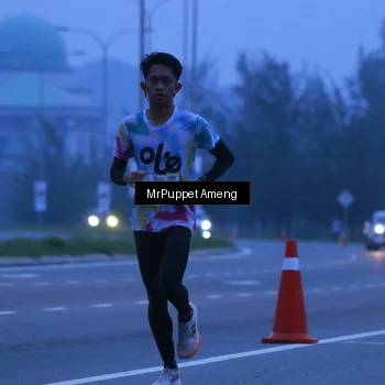 Runner Photo 7221308