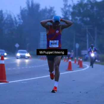 Runner Photo 7221396