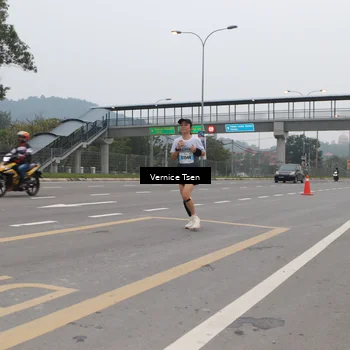 Runner Photo 7221421