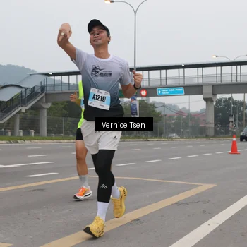Runner Photo 7221541
