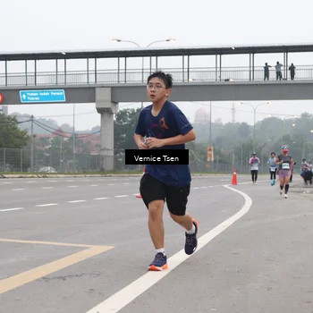 Runner Photo 7221637