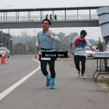Runner Photo 7221914