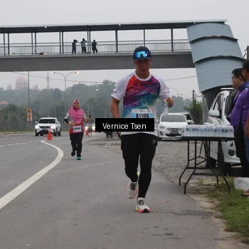 Runner Photo 7221951