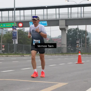 Runner Photo 7223541