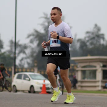 Runner Photo 7225105