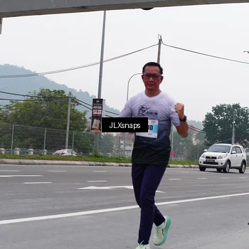 Runner Photo 7225754