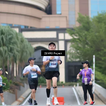 Runner Photo 7226106