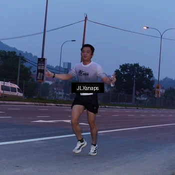 Runner Photo 7226359