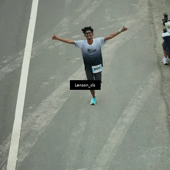 Runner Photo 7226377