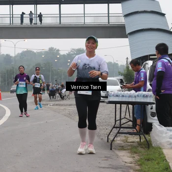 Runner Photo 7226535