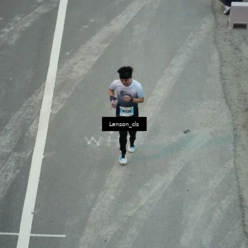 Runner Photo 7226740