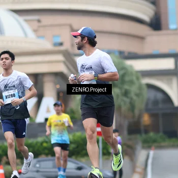 Runner Photo 7227146